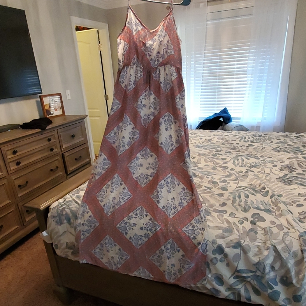 Spaghetti strap maxi dress